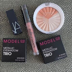 Holiday Makeup Bundle